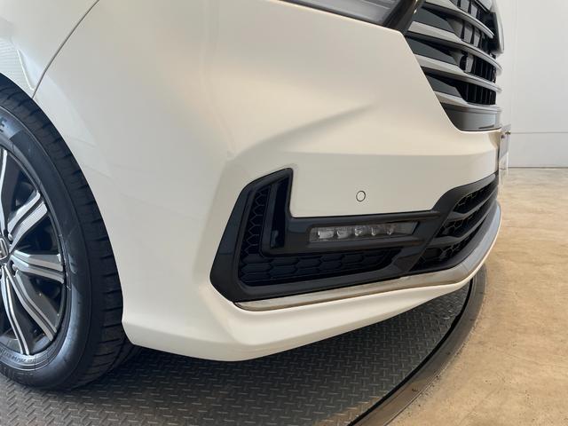 オデッセイ アブソルート　全周囲カメラ　ナビ　ＴＶ　クリアランスソナー　オートクルーズコントロール　レーンアシスト　衝突被害軽減システム　両側電動スライドドア　オートライト　ＬＥＤヘッドランプ　スマートキー（18枚目）