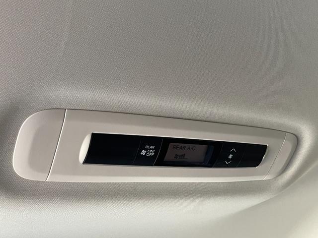 オデッセイ アブソルート　全周囲カメラ　ナビ　ＴＶ　クリアランスソナー　オートクルーズコントロール　レーンアシスト　衝突被害軽減システム　両側電動スライドドア　オートライト　ＬＥＤヘッドランプ　スマートキー（39枚目）