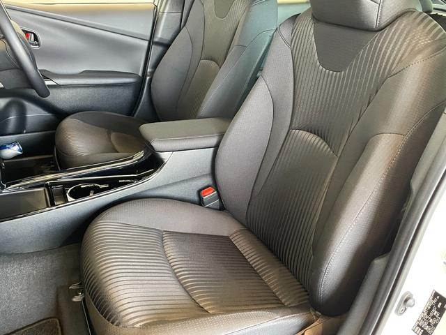 プリウス Ａ　ＰＣＳ　ＬＴＡ　クリソナ　Ｒクルコン　ＢＳＭ　ＳＩＰＡ　ＬＥＤヘッド　フォグ　スマートキー　ＡＡＣ　オートハイビーム　電格ミラー　セキュリティ　社外ナビ　ＢＴオーディオ　バックカメラ　ＥＴＣ（33枚目）