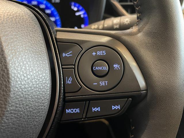 �������H�ŕ֗��ȃN���[�Y�R���g���[���@�\���t���Ă��܂���B���x��ݒ肷��ƃA�N�Z���𓥂܂Ȃ��Ă����̑��x�ő��邱�Ƃ��ł���̂ő����x�܂��鎖���ł��܂��ˁB