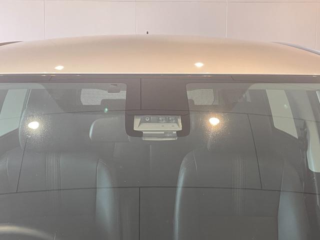 シエンタ ハイブリッドＧ　クエロ　バックカメラ　ナビ　クリアランスソナー　オートクルーズコントロール　レーンアシスト　衝突被害軽減システム　両側電動スライドドア　オートマチックハイビーム　オートライト　ＬＥＤヘッドランプ　スマートキー（15枚目）