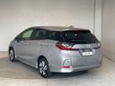 ハイブリッド　ホンダセンシング　ＥＴＣ　バックカメラ　ナビ　クリアランスソナー　オートクルーズコントロール　レーンアシスト　衝突被害軽減システム　オートライト　スマートキー　ＡＴ　盗難防止システム　衝突安全ボディ　ＡＢＳ　ＥＳＣ（17枚目）