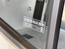 Ｌ　ＤＣＢＳ　レーンキープ　Ｐセンサー　ＰＷ　電格ミラー　オートライト　セキュリティ　エアコン　運転席シートヒーター　横滑り防止　キーレス　アイドリングストップ　社外ナビ　ワンセグＴＶ　ＢＴ　バックカメラ（30枚目）
