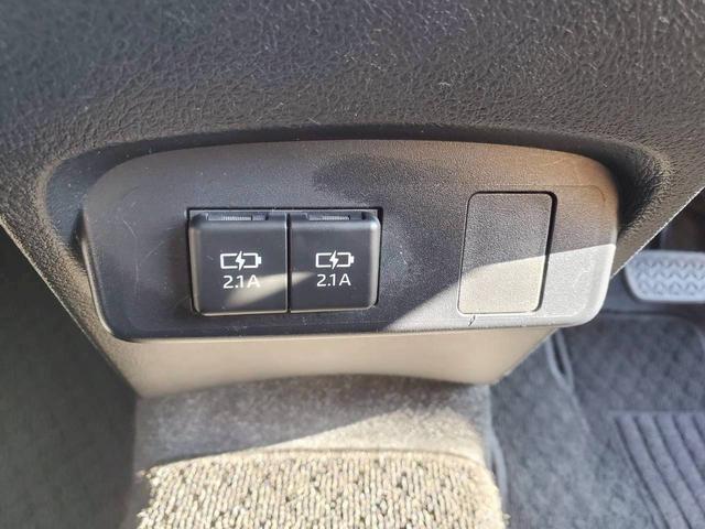 シエンタ ハイブリッドG クエロ メモリーナビTV バックカメラ Bluetooth 両側電動スライドドア ETC オートエアコン 衝突被害軽減システム レーンアシスト スマートキー(31枚目)