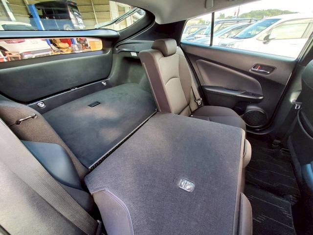 プリウス Ｓ　ナビＴＶ　バックカメラ　Ｂｌｕｅｔｏｏｔｈ　クリアランスソナー　ＬＥＤヘッドライト　フォグランプ　ミラーウインカー　衝突被害軽減ブレーキ　スマートキー（36枚目）