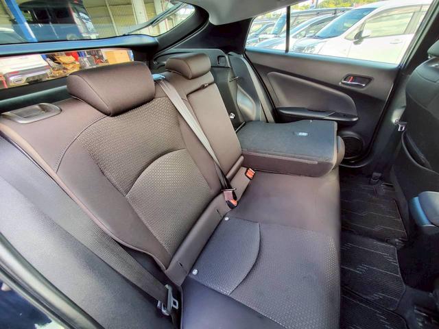 プリウス Ｓ　ナビＴＶ　バックカメラ　Ｂｌｕｅｔｏｏｔｈ　クリアランスソナー　ＬＥＤヘッドライト　フォグランプ　ミラーウインカー　衝突被害軽減ブレーキ　スマートキー（41枚目）