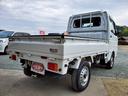 キャリイトラック ＫＣエアコン・パワステ　４ＷＤ　５速ミッション　運転席・助手席エアバック　アンチロックブレーキシステム　ＡＭ／ＦＭラジオ　ライトレベライザー（6枚目）