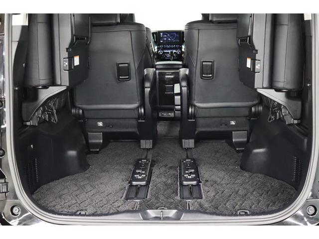 ヴェルファイアハイブリッド ＺＲ　Ｇエディション　１年保証　ワンオーナ　４ＷＤ　Ｄミラ　後席モニター　フルセグ　メモリーナビ　ＤＶＤ再生　オットマン　電動シート　電動リヤゲート　全周囲カメラ　バックカメラ　衝突被害軽減システム　両側電動スライド（22枚目）