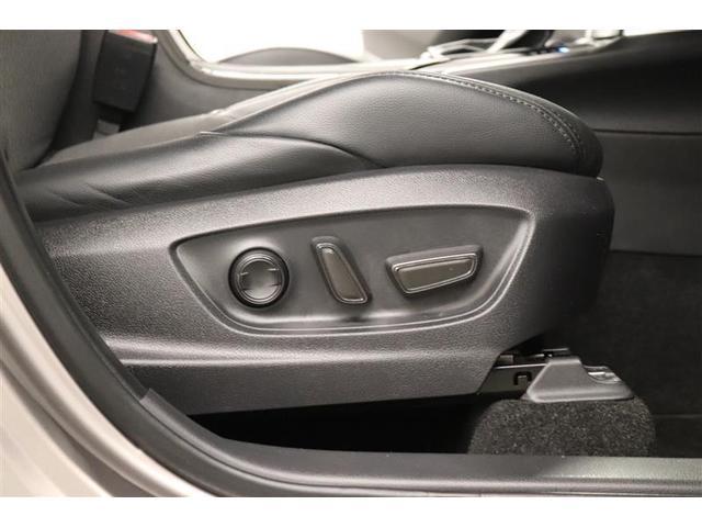 カローラクロス Ｚ　１年保証　ワンオーナー　ＤＶＤ再生　ミュージックプレイヤー接続可　バックカメラ　衝突被害軽減システム　ＥＴＣ　ＬＥＤヘッドランプ（34枚目）