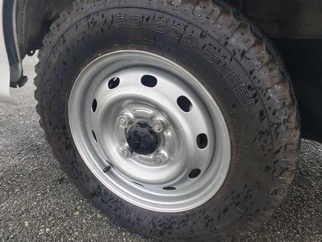 ハイゼットトラック エアコン・パワステ　スペシャル　３方開　４ＷＤ　５速マニュアル（16枚目）