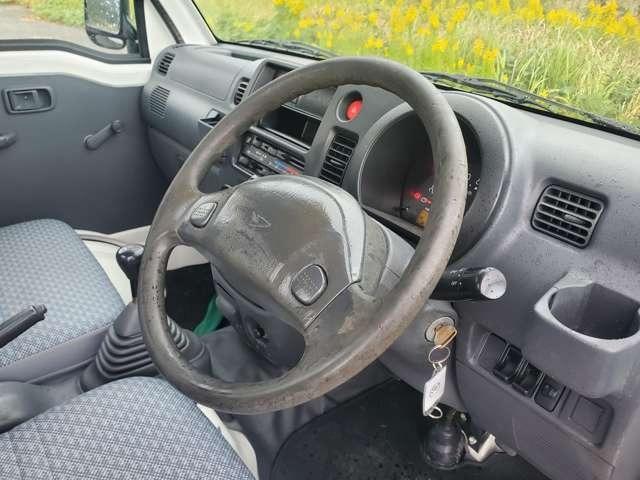 ハイゼットトラック エアコン・パワステ　スペシャル　３方開　４ＷＤ　５速マニュアル（20枚目）