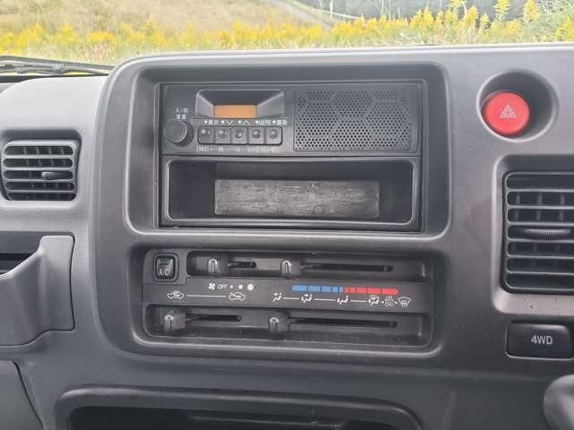 ハイゼットトラック エアコン・パワステ　スペシャル　３方開　４ＷＤ　５速マニュアル（25枚目）