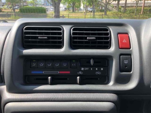 ジムニー ワイルドウインド　４ＷＤ　ナビ　ＴＶ　キーレスエントリー　電動格納ミラー　シートヒーター　ＡＴ　ＡＢＳ　ＣＤ　ＵＳＢ　ミュージックプレイヤー接続可　アルミホイール　衝突安全ボディ　エアコン　パワーウィンドウ（7枚目）