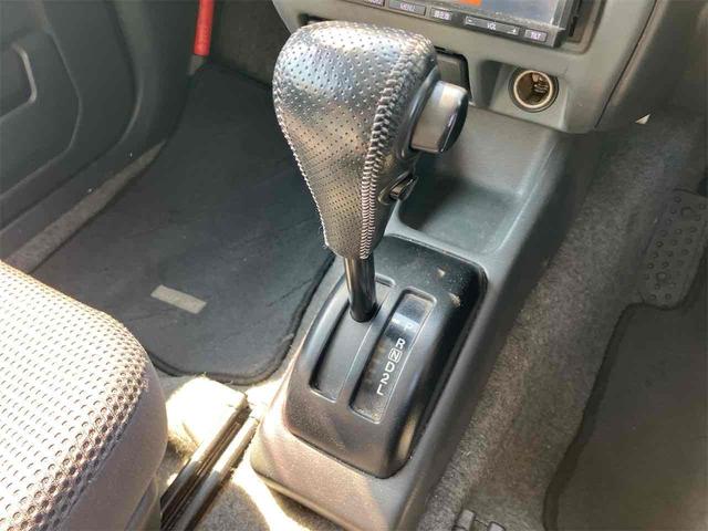 ジムニー ワイルドウインド　４ＷＤ　ナビ　ＴＶ　キーレスエントリー　電動格納ミラー　シートヒーター　ＡＴ　ＡＢＳ　ＣＤ　ＵＳＢ　ミュージックプレイヤー接続可　アルミホイール　衝突安全ボディ　エアコン　パワーウィンドウ（8枚目）