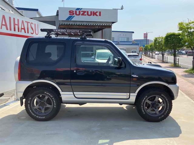 ジムニー ワイルドウインド　４ＷＤ　ナビ　ＴＶ　キーレスエントリー　電動格納ミラー　シートヒーター　ＡＴ　ＡＢＳ　ＣＤ　ＵＳＢ　ミュージックプレイヤー接続可　アルミホイール　衝突安全ボディ　エアコン　パワーウィンドウ（16枚目）