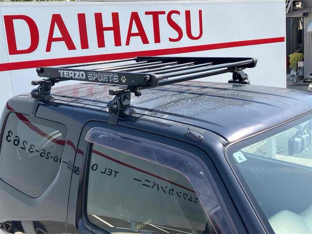 ジムニー ワイルドウインド　４ＷＤ　ナビ　ＴＶ　キーレスエントリー　電動格納ミラー　シートヒーター　ＡＴ　ＡＢＳ　ＣＤ　ＵＳＢ　ミュージックプレイヤー接続可　アルミホイール　衝突安全ボディ　エアコン　パワーウィンドウ（29枚目）