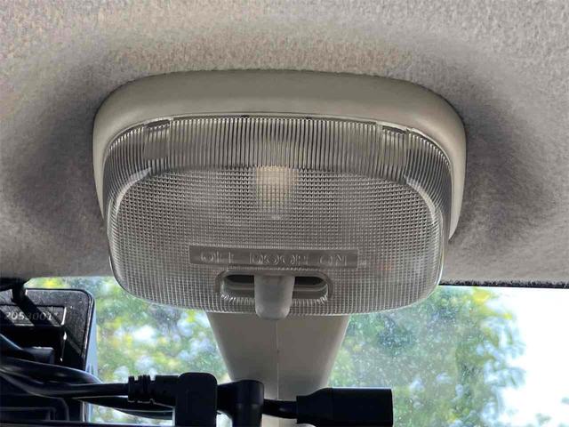 ジムニー ワイルドウインド　４ＷＤ　ナビ　ＴＶ　キーレスエントリー　電動格納ミラー　シートヒーター　ＡＴ　ＡＢＳ　ＣＤ　ＵＳＢ　ミュージックプレイヤー接続可　アルミホイール　衝突安全ボディ　エアコン　パワーウィンドウ（37枚目）