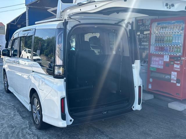 ステップワゴンスパーダ ｅ：ＨＥＶスパーダ　Ｇ・ＥＸ　ホンダセンシング　スパーダハイブリッド　Ｇ・ＥＸ　ホンダセンシング　ワンオーナー　禁煙車　両側電動スライド　１０インチナビ　バックカメラ　リアモニター　プッシュスタート　ＥＴＣ　ドライブレコーダー　ＬＥＤヘッドライト（22枚目）