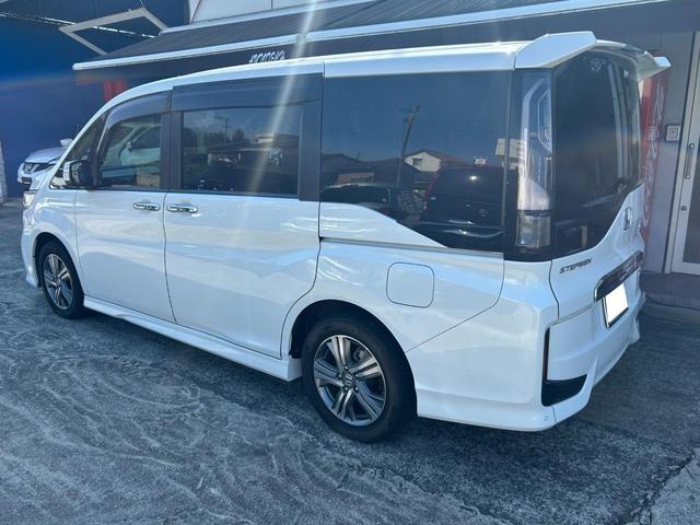ステップワゴンスパーダ ｅ：ＨＥＶスパーダ　Ｇ・ＥＸ　ホンダセンシング　スパーダハイブリッド　Ｇ・ＥＸ　ホンダセンシング　ワンオーナー　禁煙車　両側電動スライド　１０インチナビ　バックカメラ　リアモニター　プッシュスタート　ＥＴＣ　ドライブレコーダー　ＬＥＤヘッドライト（27枚目）