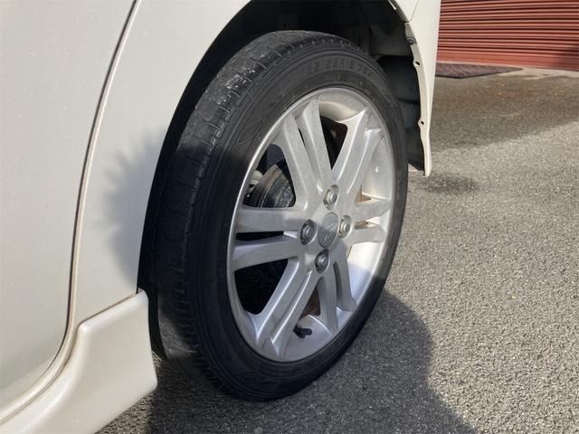 タント カスタムＲＳ　インタークーラーターボ車　左側パワースライドドア　ＭＯＭＯステアリング　ミラーウィンカー　フォグランプ　スマートキー　プッシュスタートボタン（19枚目）