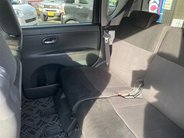 タント カスタムＲＳ　インタークーラーターボ車　左側パワースライドドア　ＭＯＭＯステアリング　ミラーウィンカー　フォグランプ　スマートキー　プッシュスタートボタン（20枚目）