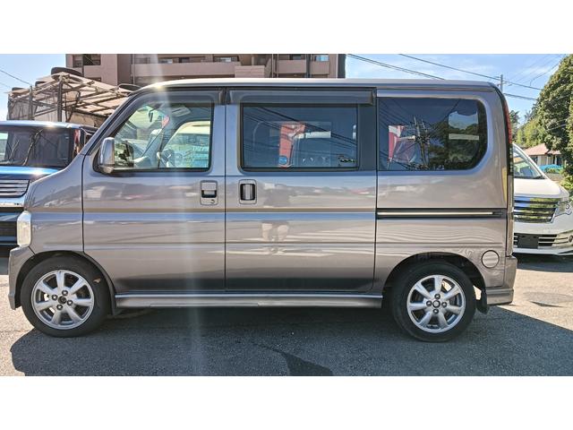 バモス G オートマ・フル装備・車検R9年8月・純正ステレオ・Rカメラ付・ポータブルナビ・ワンセグテレビ・キーレス(4枚目)