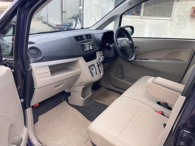 ムーヴ Ｘ　オートライト　スマートキー　アイドリングストップ　電動格納ミラー　ベンチシート　ＣＶＴ　盗難防止システム　ＡＢＳ　ＣＤ　ミュージックプレイヤー接続可　アルミホイール　衝突安全ボディ　エアコン（31枚目）