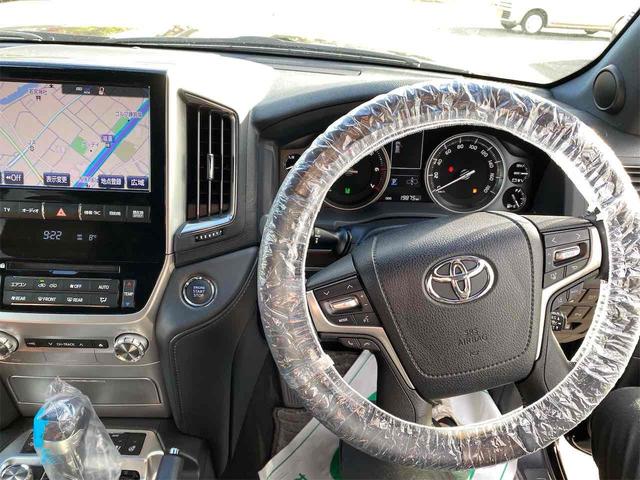 ランドクルーザー ZX 4WD ドライブレコーダー バックカメラ クリアランスソナー オートクルーズコントロール パワーシート 衝突被害軽減システム サンルーフ ナビ オートマチックハイビーム LEDヘッドランプ(2枚目)