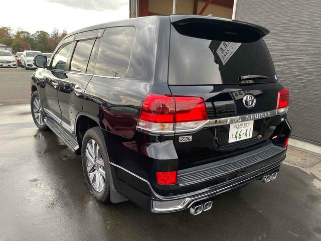 ランドクルーザー ZX 4WD ドライブレコーダー バックカメラ クリアランスソナー オートクルーズコントロール パワーシート 衝突被害軽減システム サンルーフ ナビ オートマチックハイビーム LEDヘッドランプ(15枚目)