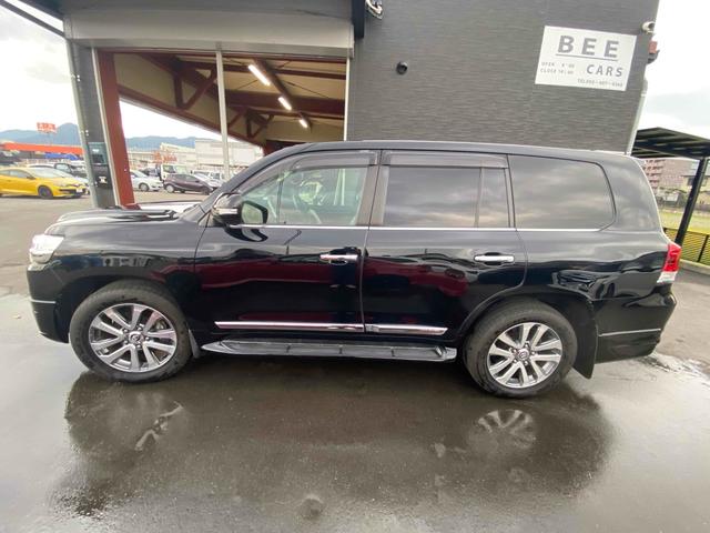 ランドクルーザー ZX 4WD ドライブレコーダー バックカメラ クリアランスソナー オートクルーズコントロール パワーシート 衝突被害軽減システム サンルーフ ナビ オートマチックハイビーム LEDヘッドランプ(18枚目)