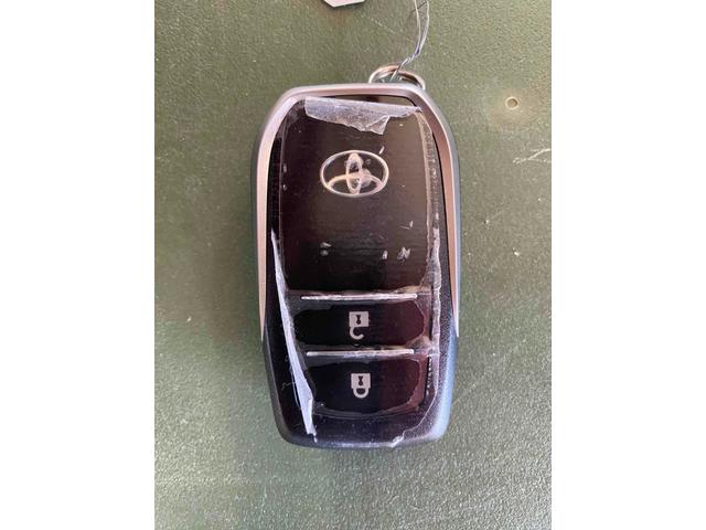 ランドクルーザー ZX 4WD ドライブレコーダー バックカメラ クリアランスソナー オートクルーズコントロール パワーシート 衝突被害軽減システム サンルーフ ナビ オートマチックハイビーム LEDヘッドランプ(22枚目)