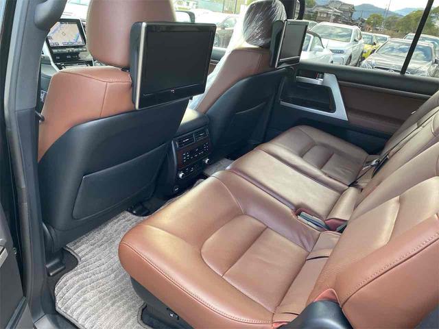 ランドクルーザー ZX 4WD ドライブレコーダー バックカメラ クリアランスソナー オートクルーズコントロール パワーシート 衝突被害軽減システム サンルーフ ナビ オートマチックハイビーム LEDヘッドランプ(33枚目)