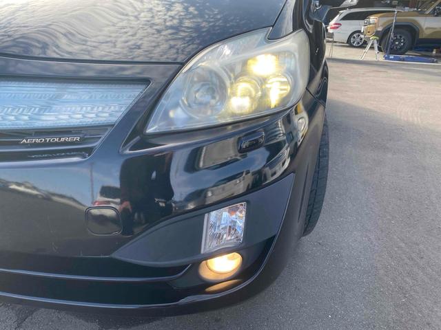 プリウス Ｓツーリングセレクション　ＥＴＣ　バックカメラ　ナビ　アルミホイール　ＬＥＤヘッドランプ　ヘッドライトウォッシャー　ＣＶＴ　スマートキー　アイドリングストップ　電動格納ミラー　盗難防止システム　ＣＤ（23枚目）