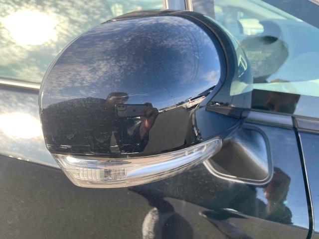 プリウス Ｓツーリングセレクション　ＥＴＣ　バックカメラ　ナビ　アルミホイール　ＬＥＤヘッドランプ　ヘッドライトウォッシャー　ＣＶＴ　スマートキー　アイドリングストップ　電動格納ミラー　盗難防止システム　ＣＤ（46枚目）