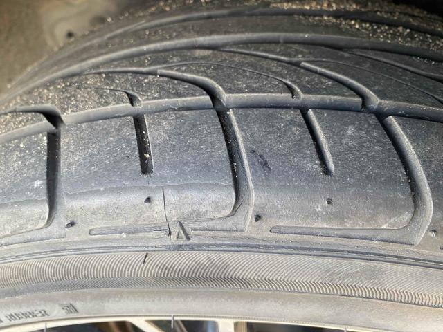 プリウス Ｓツーリングセレクション　ＥＴＣ　バックカメラ　ナビ　アルミホイール　ＬＥＤヘッドランプ　ヘッドライトウォッシャー　ＣＶＴ　スマートキー　アイドリングストップ　電動格納ミラー　盗難防止システム　ＣＤ（66枚目）