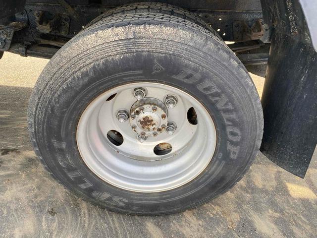 デュトロ ベースグレード　トラック　ＭＴ　エアコン　パワーウィンドウ　運転席エアバッグ（14枚目）