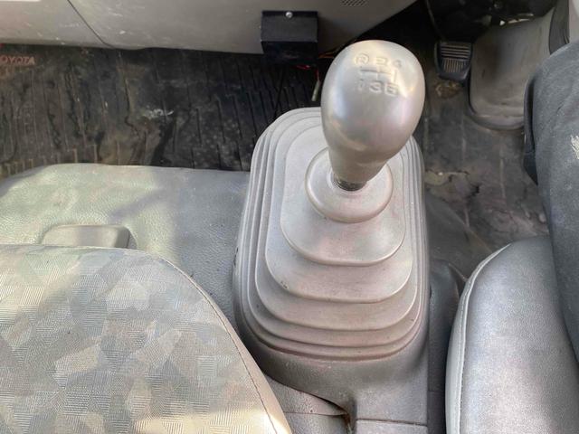 デュトロ ベースグレード　トラック　ＭＴ　エアコン　パワーウィンドウ　運転席エアバッグ（36枚目）