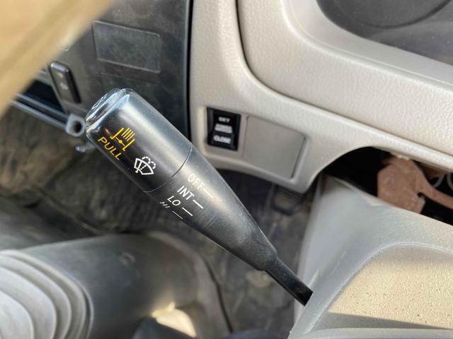 デュトロ ベースグレード　トラック　ＭＴ　エアコン　パワーウィンドウ　運転席エアバッグ（44枚目）