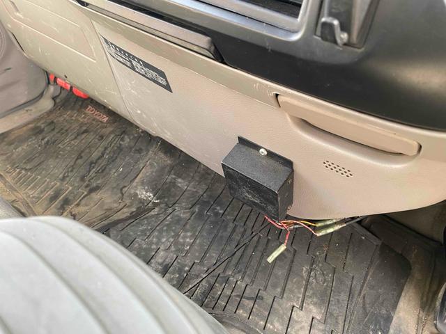 デュトロ ベースグレード　トラック　ＭＴ　エアコン　パワーウィンドウ　運転席エアバッグ（46枚目）