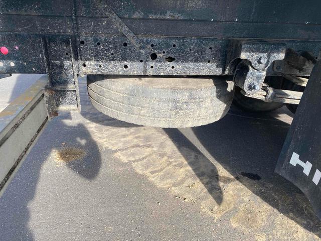 デュトロ ベースグレード　トラック　ＭＴ　エアコン　パワーウィンドウ　運転席エアバッグ（60枚目）