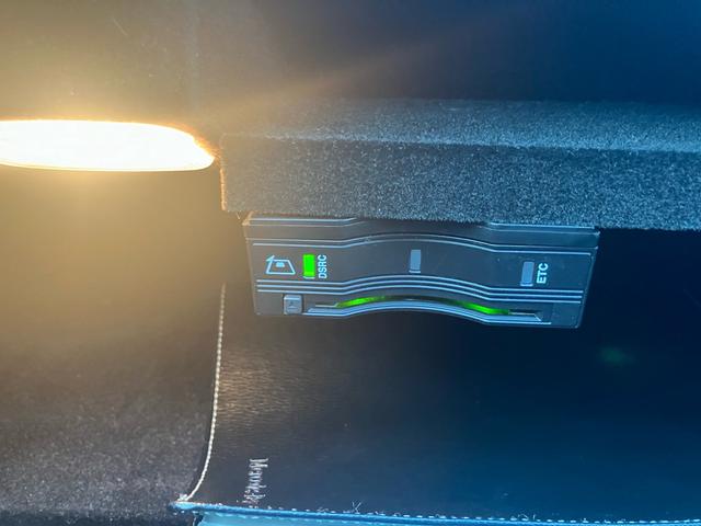 Cクラス C220dアバンギャルド AMGライン(40枚目)