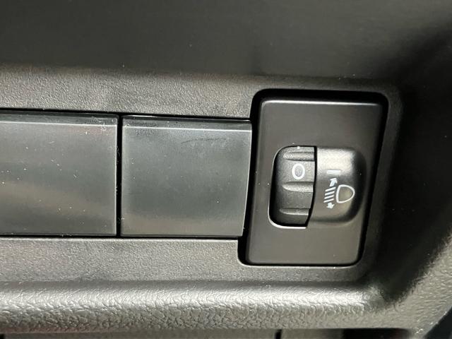 スペーシアカスタム ハイブリッドGS 左側パワースライド 届出済未使用車 LEDライト シートヒーター LEDライト(12枚目)