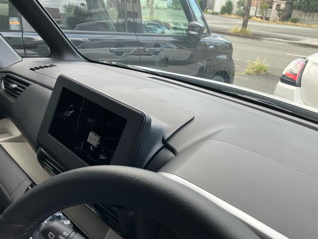 デリカミニ T 届出済未使用車 車検令和10年3月 オートエアコン(11枚目)