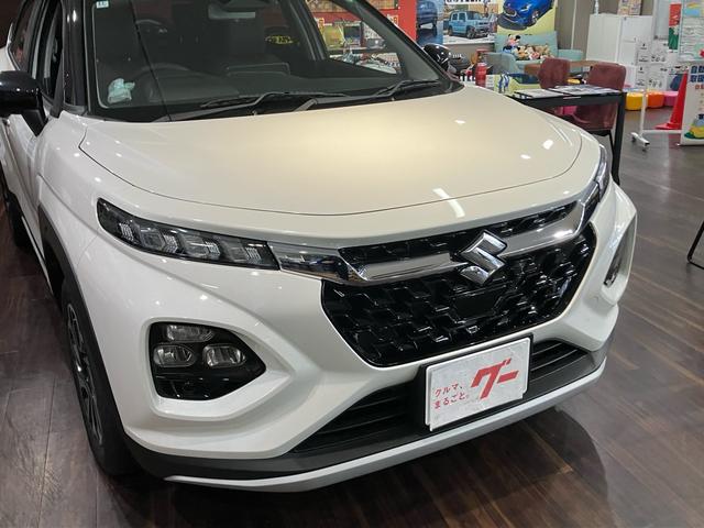 フロンクス ベースグレード ベースグレード 純正ナビ スマホ連携ディスプレイ 登録済未使用車 屋内展示車(2枚目)