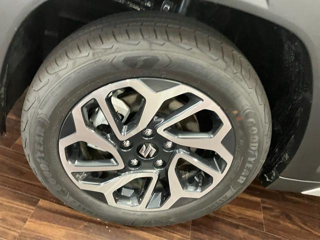 フロンクス ベースグレード ベースグレード 純正ナビ スマホ連携ディスプレイ 登録済未使用車 屋内展示車(10枚目)