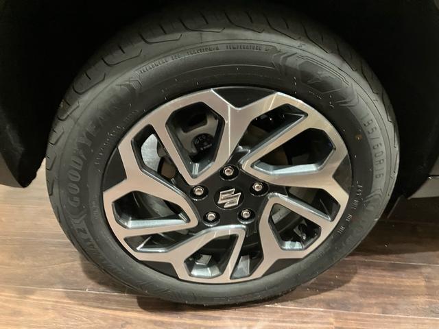 フロンクス ベースグレード ベースグレード 純正ナビ スマホ連携ディスプレイ 登録済未使用車 屋内展示車(12枚目)