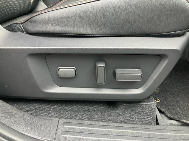 トライトン ＧＳＲ　メモリーナビ　Ｂｌｕｅｔｏｏｔｈ　フルセグ　車検令和８年７月　スマートキー　ディーゼル　４ＷＤ　クリアランスソナー　パワーシート（21枚目）