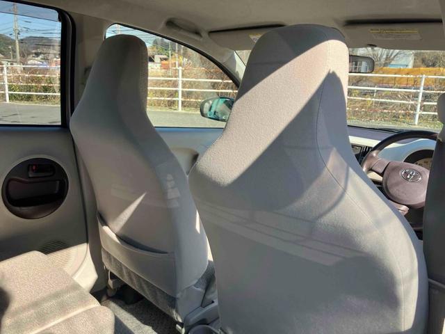 パッソ Ｘ　Ｌパッケージ　スマートキー　電動格納ミラー　ＣＶＴ　盗難防止システム　衝突安全ボディ　ＡＢＳ　ＥＳＣ　ＣＤ　エアコン　パワーステアリング　パワーウィンドウ（25枚目）