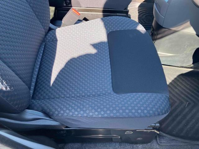 ＮＶ２００バネットバン ＧＸ　ドライブレコーダー　バックカメラ　ナビ　ＴＶ　両側スライドドア　アルミホイール　スマートキー　電動格納ミラー　ＡＴ　エアコン　パワーウィンドウ　運転席エアバッグ　助手席エアバッグ（25枚目）