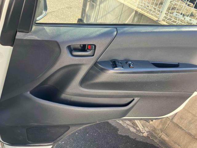 ハイエースバン ＤＸ　ドライブレコーダー　ＥＴＣ　バックカメラ　ナビ　ＴＶ　クリアランスソナー　衝突被害軽減システム　スライドドア　ＬＥＤヘッドライト　キーレスエントリー　１００Ｖ電源　エアコン（31枚目）